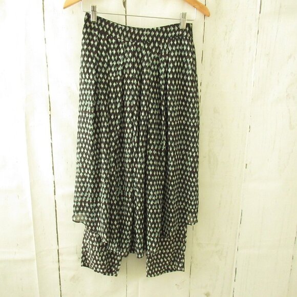 Anthropologie Dresses & Skirts - Anthropologie HD In Paris Skirted Pants 0 Black Green Geometric Midi